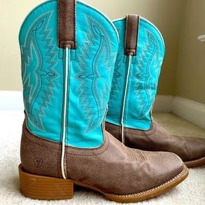 Girls Ariat Boots size 4.5